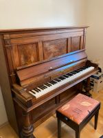 Altes schönes Klavier (mind. über 100 Jahre) Bayern - Fürstenfeldbruck Vorschau