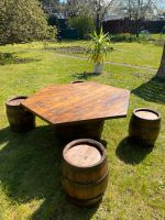 Gartenmöbel Sitzgruppe mit Tisch aus Holzfässern Niedersachsen - Sehnde Vorschau
