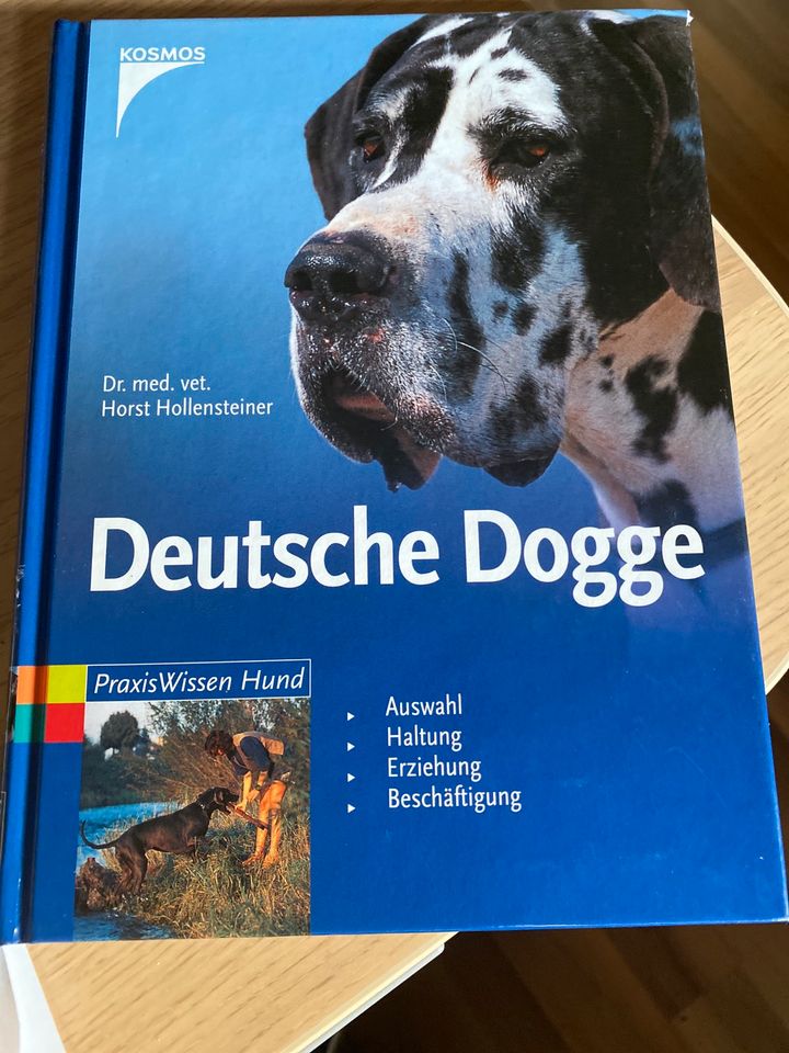 Bücher Deutsche Dogge in Neuburg am Rhein