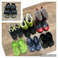 Paket Schuhe,Clogs,Sandalen,Gummistiefel Gr 25 günstig abzugeben Nordrhein-Westfalen - Lohmar Vorschau