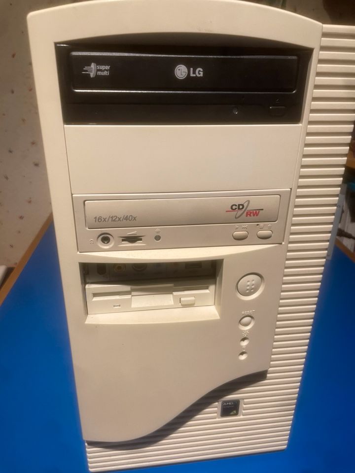 Verkaufe Komplett-PC AMD Sempron, 4GB RAM in Guttenberg