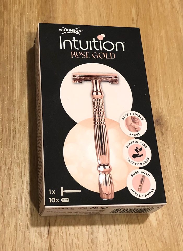 Wilkinson Intuition Rasierhobel roségold inklusive 10 Klingen NEU in Donaueschingen