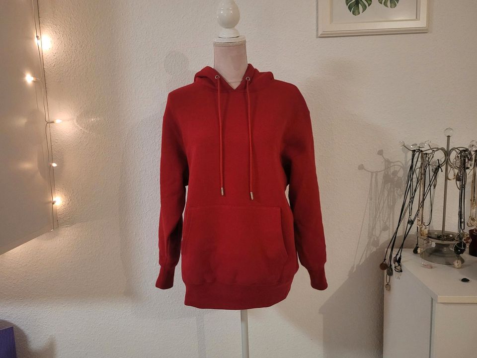 Reserved Hoodie Sweatshirt Pullover rot mit Kapuze Gr XS in Stuttgart