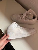 Air Jordan 1 Schuhe Weis Rheinland-Pfalz - Frankenthal (Pfalz) Vorschau
