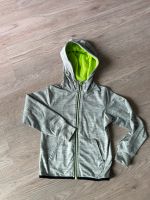 Sport-Jacke, atmungsaktiv, H&M, Gr.110/116 Sachsen - Markkleeberg Vorschau