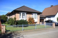 Top gepflegter, vollunterkellerter Bungalow (ca. 195qm Wohn- /Nutzfläche) mit Garage Brandenburg - Wustermark Vorschau