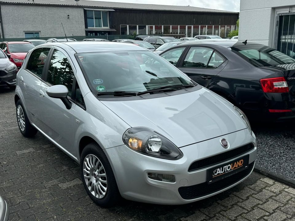 Fiat Punto More*KLIMA*NUR 138TKM*4/5 TÜRER*TOP!* in Troisdorf