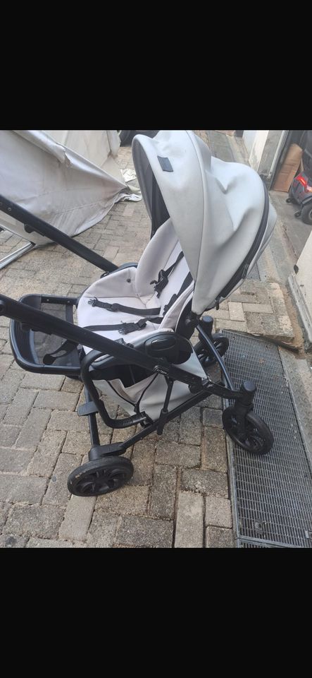 Anex Kinderwagen in Oberhausen