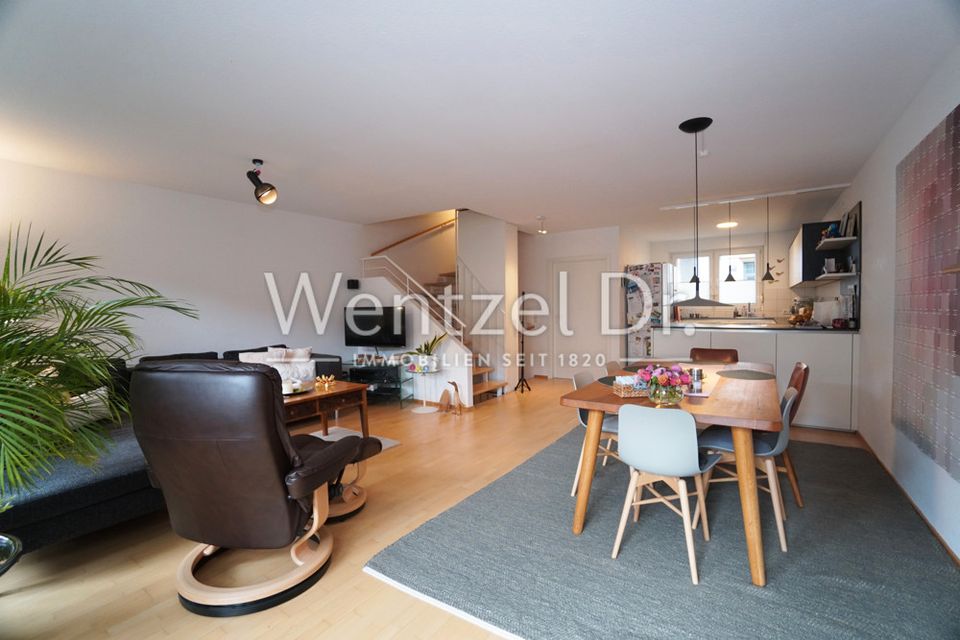 Ein Schatz in Wiesbaden Biebrich: RMH mit Garage, Terrasse und Balkon in wunderschöner Anlage in Wiesbaden