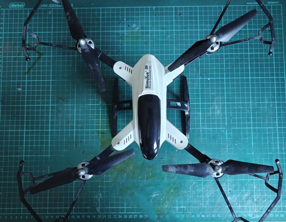 Drohne Faltbarer Quadrocopter mit Kamera (Simulus GH-4.cam) in Eibelstadt