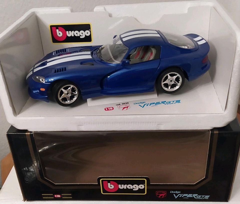 Modell Auto Dodge Viper GTS Coupé ( 1996 ) Maßstab 1/18 burago in Dresden