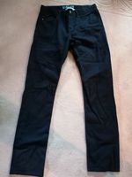 H&M Baumwollhose, Hose, schwarz, Gr. 170, wie neu, slimfit Hessen - Butzbach Vorschau