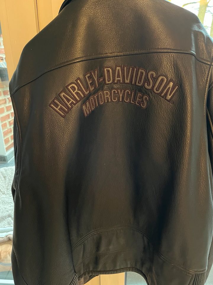 Harley Davidson Lederjacke Größe XL in Osnabrück