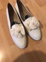 Ballerina mit Schleife weißes Leder Halbschuhe Düsseldorf - Benrath Vorschau