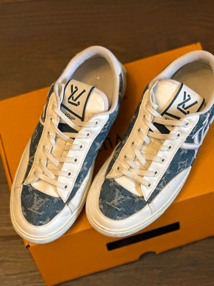 LV Charlie Sneaker Louis Vuitton  Denim Stoff - sehr gut ! in Schmoelln