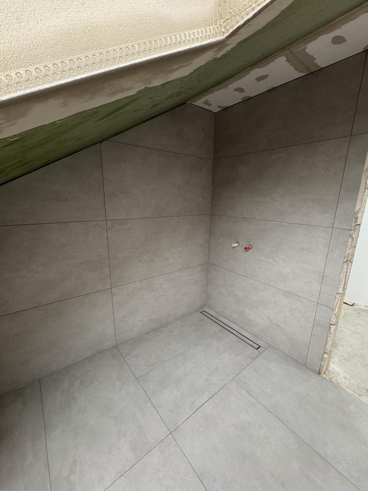 Fliesen Fliesenleger Umbau Renovieren Neubau Altbau Badezimmer in Bayreuth