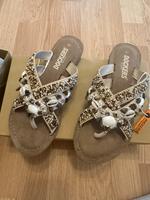 Dockers Flip Flops Beige Größe 37 Neu Berlin - Biesdorf Vorschau
