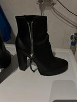 H&M Stiefelette Niedersachsen - Westoverledingen Vorschau