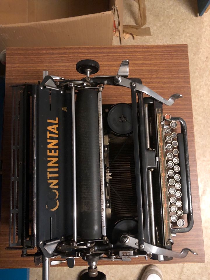 Verschiedene Schreibmaschinen zum Verkauf in Rosenheim
