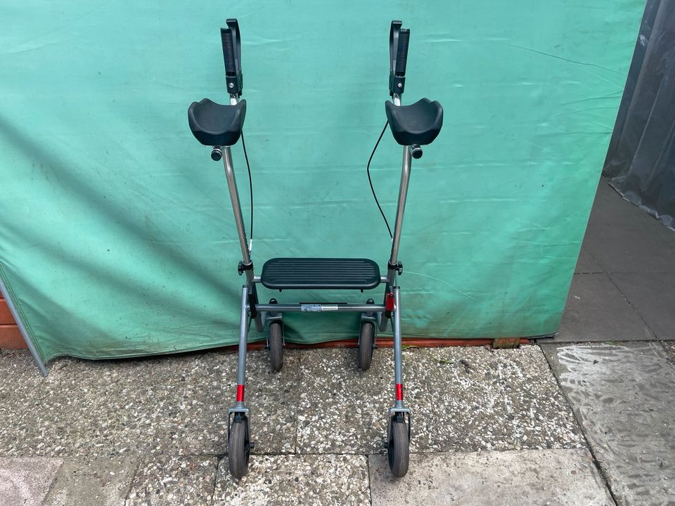 Tomtar Arthritis/Arthrose Unterarmauflagen Rollator (Versand) in Hamburg