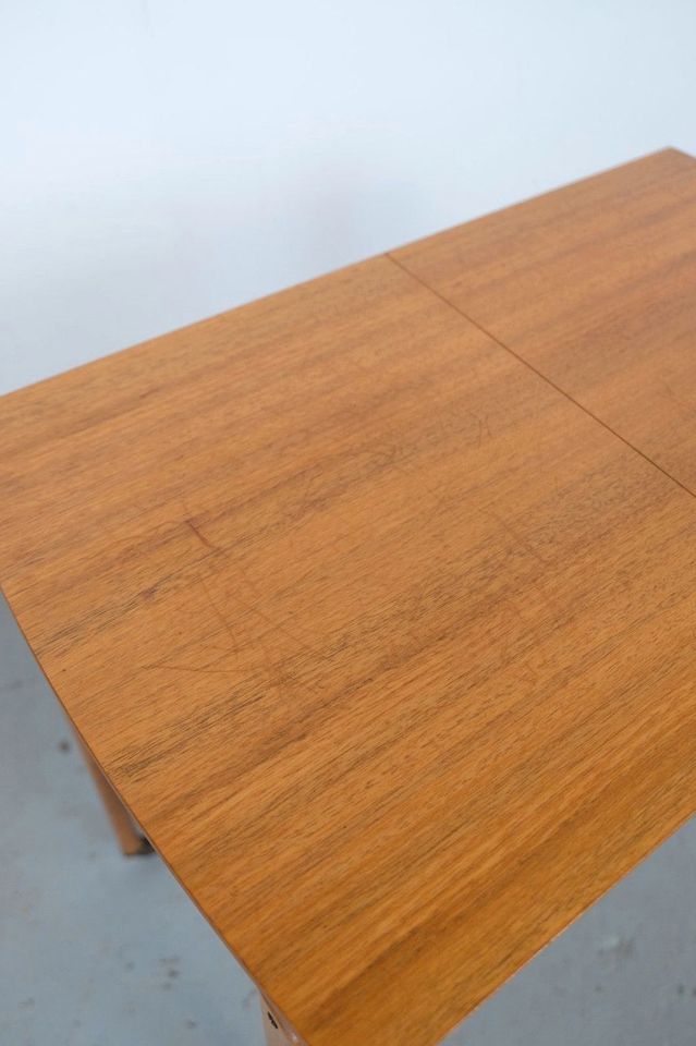 Mid Century Nähkasten Tisch Beistelltisch 60er 70er zu Teak in Gießen