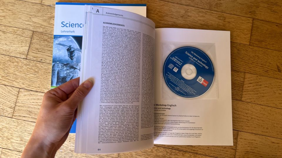 Abi Englisch Science & technology: Themenheft mit CD + Lehrerheft in Berlin