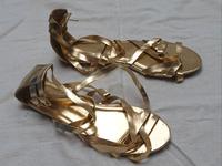 Elegante goldene Schuhe von H&M Schnürschuhe NEU Nordrhein-Westfalen - Hattingen Vorschau