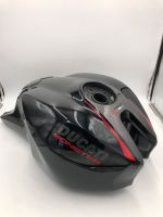 Ducati Monster 1200 R Tank 58612001CS Schwarz *gebraucht* Niedersachsen - Braunschweig Vorschau