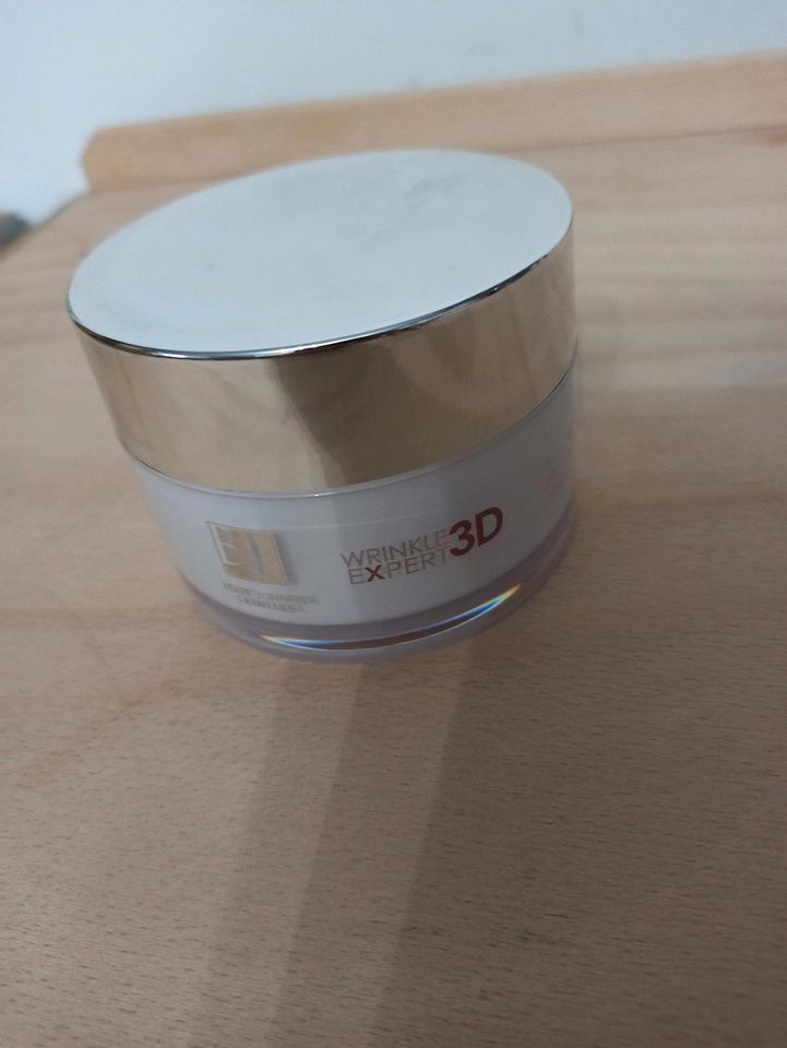 Beate Johnen Wrinkle Expert 3D Stop Mask Gesichtsmaske in Bayern - Bad  Wörishofen | eBay Kleinanzeigen ist jetzt Kleinanzeigen