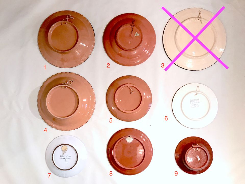 Pottery: Konvolut Teller, Wandteller aus Keramik/ Steingut in Pohlheim
