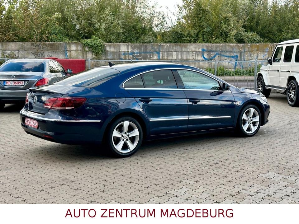 Volkswagen Passat CC 2.0 TDI Sport Navi Xenon Sitzh. Kamera in Magdeburg
