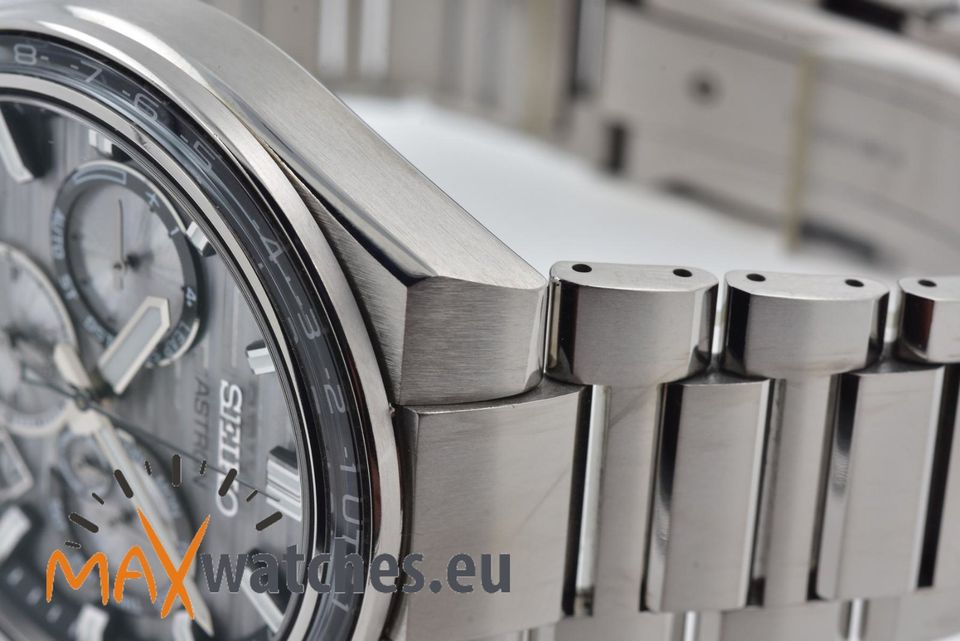 Seiko Astron GPS Solar Limited Chronograph SSH113J1 in Iffezheim