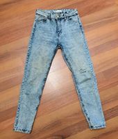 Bershka, helle Jeans Größe 38, Skinny cropped Rheinland-Pfalz - Bendorf Vorschau