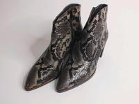 Stiefelette Gr. 40  Leder  "NEU" Nordrhein-Westfalen - Waltrop Vorschau