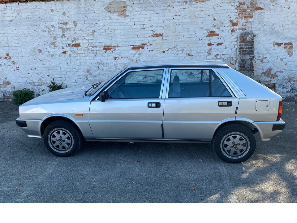 Lancia Delta LX TOP I. Hand H-Zulassung Alltagsoldtimer in Aichach