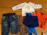 Kleiderpaket Größe 62 mit Hosen, T-Shirt, Winnie Puh-Pullover Niedersachsen - Buchholz in der Nordheide Vorschau