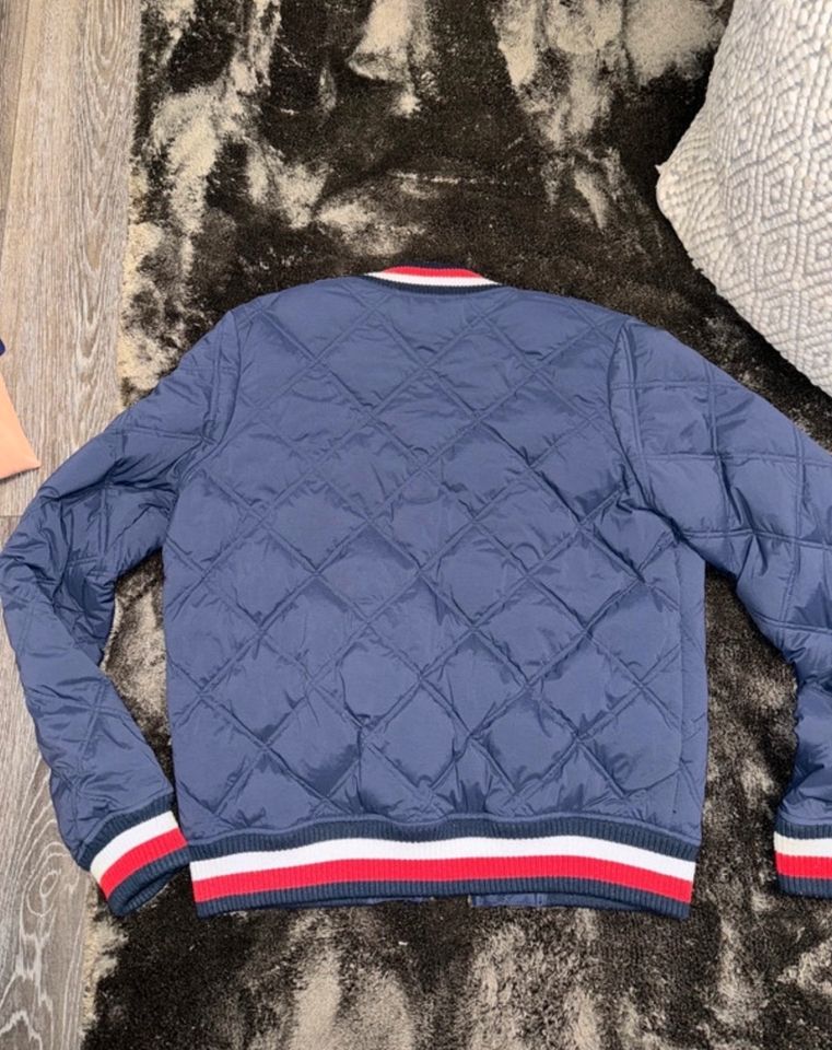 Tommy Hilfiger Jacke in Frechen