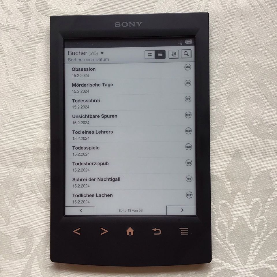 Sony eBook Reader PRS-T2 in Schwarz, viele eBooks, Super Zustand! in Kiel