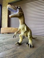 Gummi Dinosaurier Tyrannosaurus Rex, biegsam, ca. 28cm hoch Niedersachsen - Neuenkirchen - Merzen Vorschau