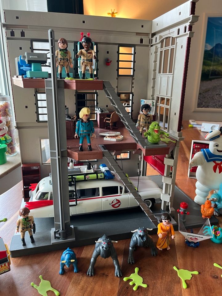 Ghostbusters Zentrale Mega Set Eco1/HotDog Stand uvm. Playmobil in Herne