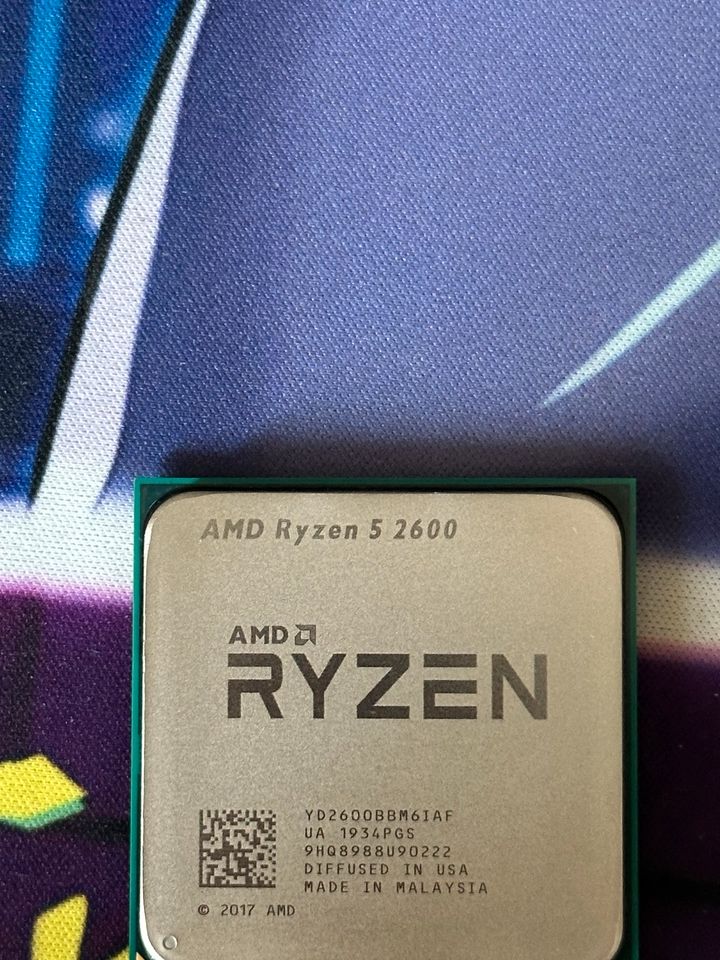 AMD RYZEN 5 2600 CPU in Nürnberg (Mittelfr)