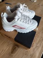 Fila Disruptor 38 1/2 weiß / rosa Nordrhein-Westfalen - Menden Vorschau