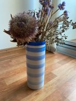 Vase Dekoration blau Sommer Frühling Marine Artischocke Blume München - Bogenhausen Vorschau