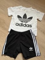 Adidas Sommerset T-Shirt & kurze Hose Niedersachsen - Harpstedt Vorschau