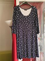Longbluse / Tunika / Kleid / Damenkleid / Gr.  46 Hessen - Hanau Vorschau