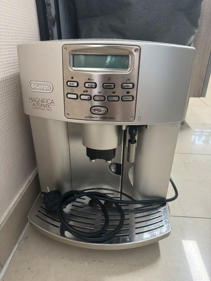 Kaffevollautomat! Kaffe Maschine!! in Graben-Neudorf
