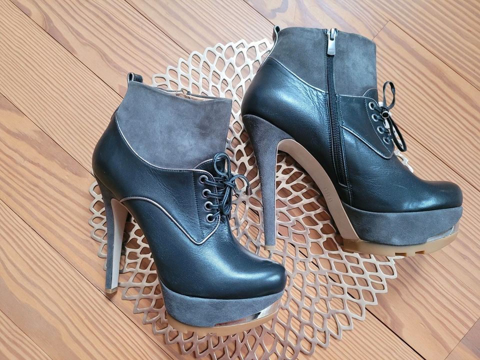 Plateau stilettos shop