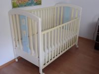 Baby / Kinder Bett mit Matratze Made In Italy, super Zustand Bayern - Ichenhausen Vorschau