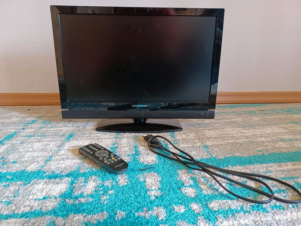 Grundig Fernseher 22zoll in Schlüchtern