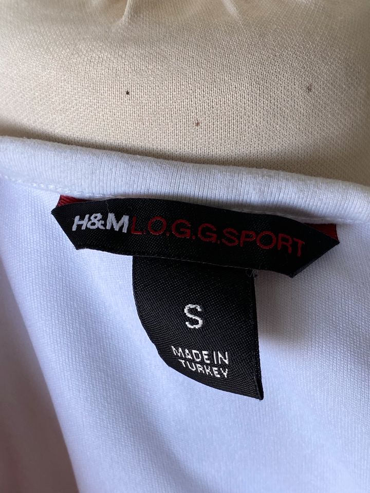 H&M Sport Top Gr. S 36 weiß Innentop Joggen Fitness in Apen